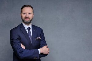 Ze zákulisí MR2021: Dalším kandidátem na Manažera roku se stává Tomasz Wiatrak, MBA – Chairman & CEO ORLEN Unipetrol