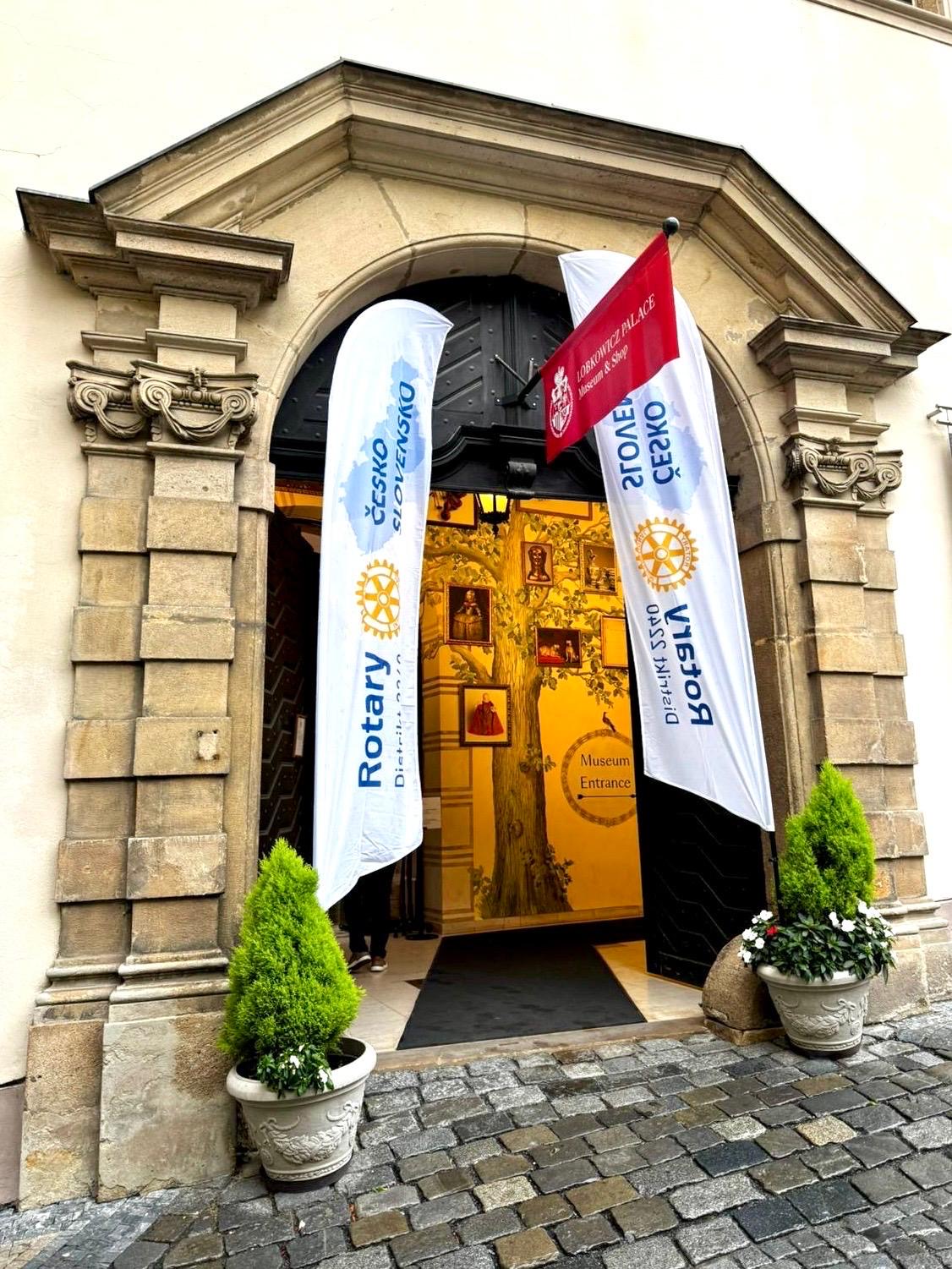 547090425_1601368977653742_8375399454803647283_n