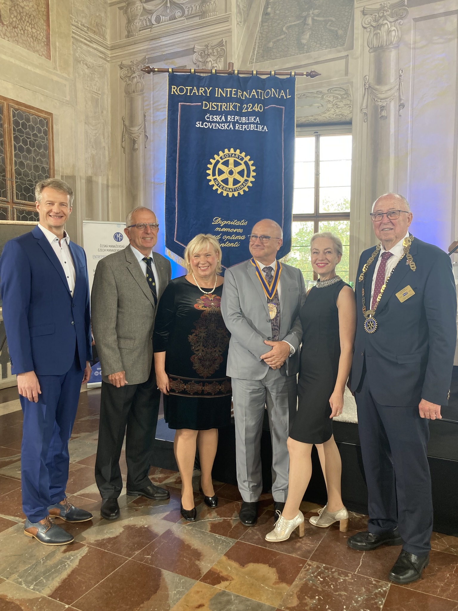 548976450_1601368680987105_228494027061843217_n